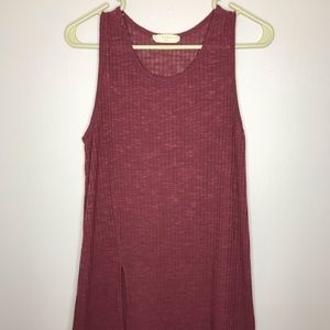 Women’s burgundy top
